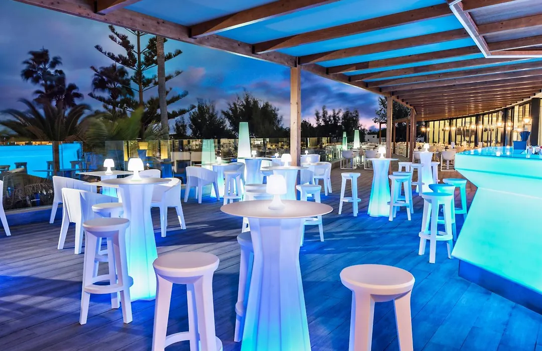 Elba Premium Suites - Adults Only-1